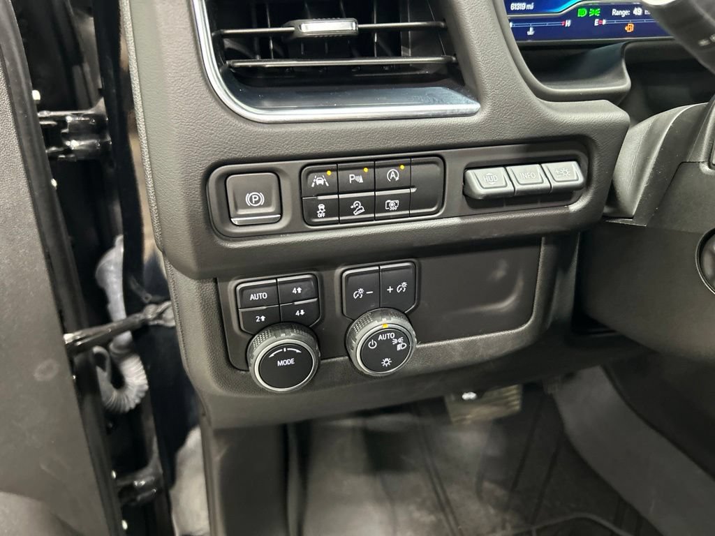 Used 2023 Chevrolet Suburban High Country AWD/4WD image 14