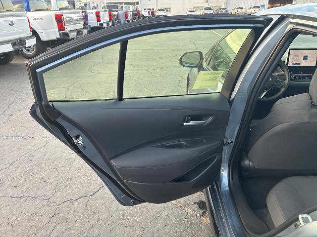 Used 2026 Toyota Corolla SE w/ SE Premium Package FWD image 18