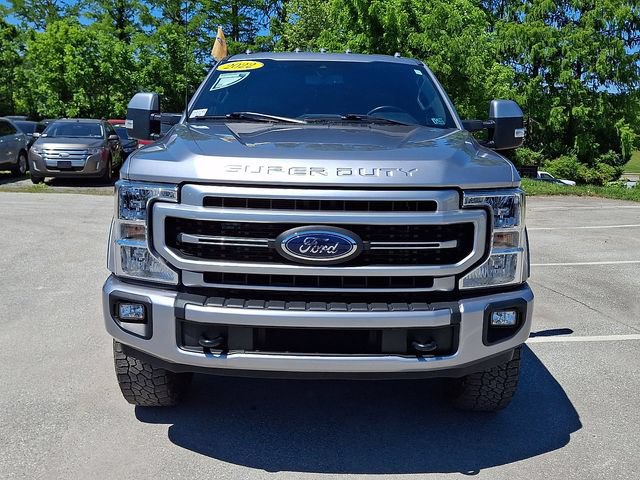 Certified 2022 Ford F350 Lariat w/ Tremor Off-Road Package AWD/4WD image 3
