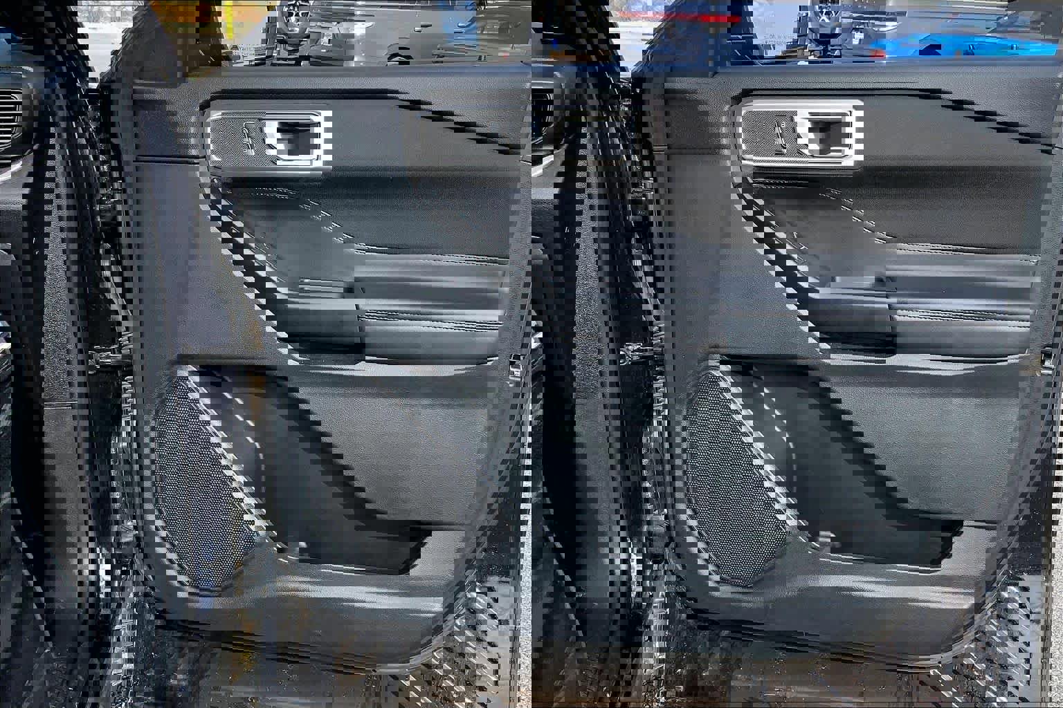 Certified 2020 Ford Explorer XLT w/ Comfort Package image 22