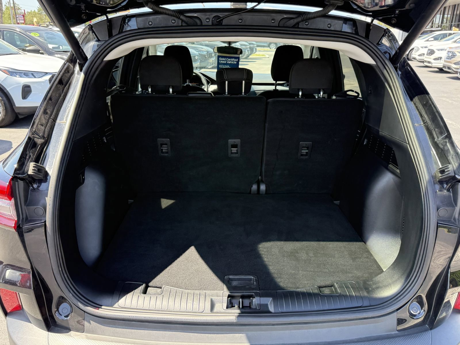 Certified 2024 Ford Escape Active w/ Cold Weather Package FWD image 11