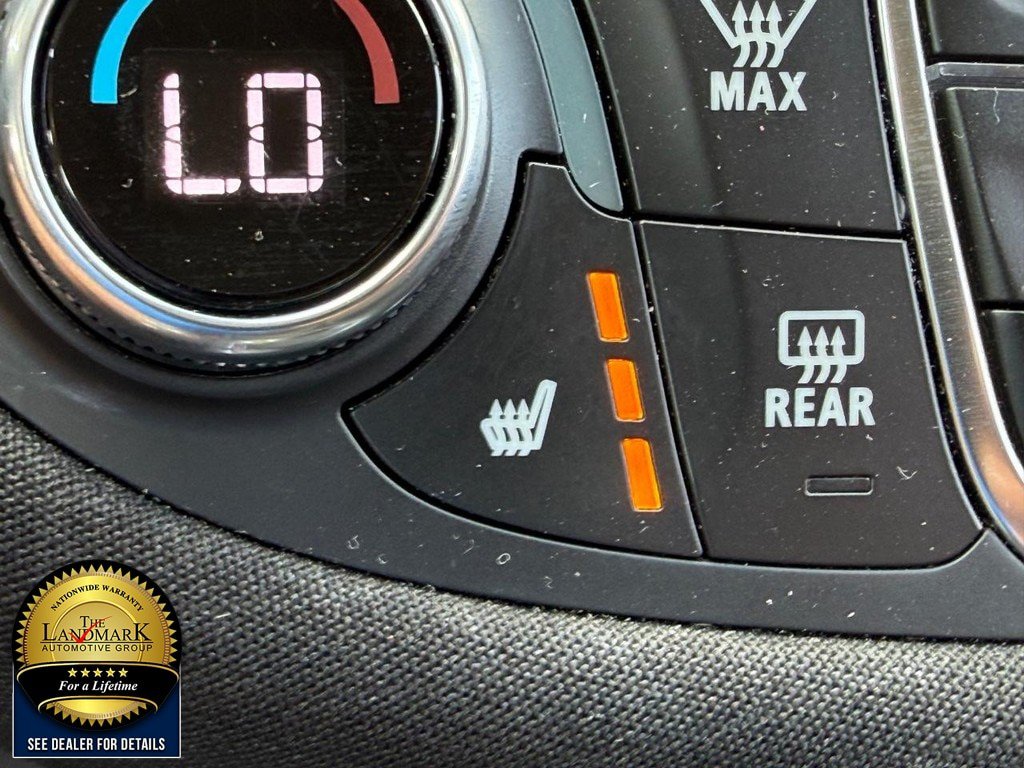 Used 2024 Chevrolet Malibu LT FWD image 14