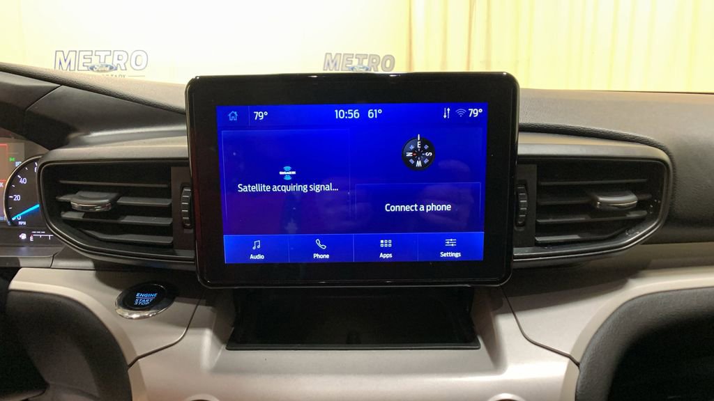 Certified 2023 Ford Explorer XLT w/ Class IV Trailer Tow Package image 41