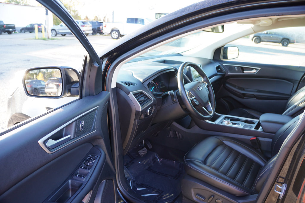 Certified 2024 Ford Edge SEL AWD/4WD image 14