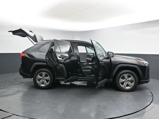 Used 2023 Toyota RAV4 XLE AWD/4WD image 37