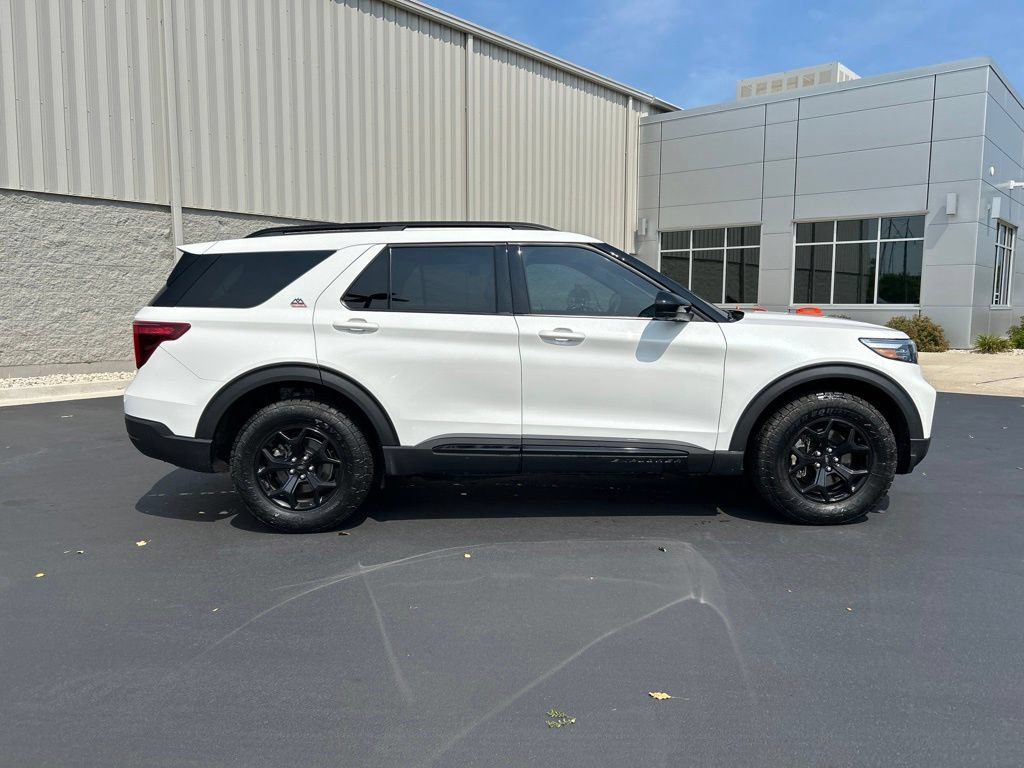 Certified 2022 Ford Explorer Timberline w/ Timberline Technology Package AWD/4WD image 6