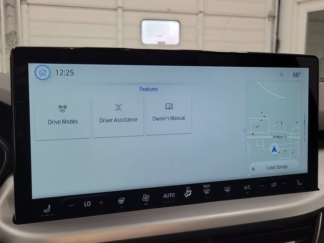 Certified 2025 Ford Escape Platinum AWD/4WD image 26