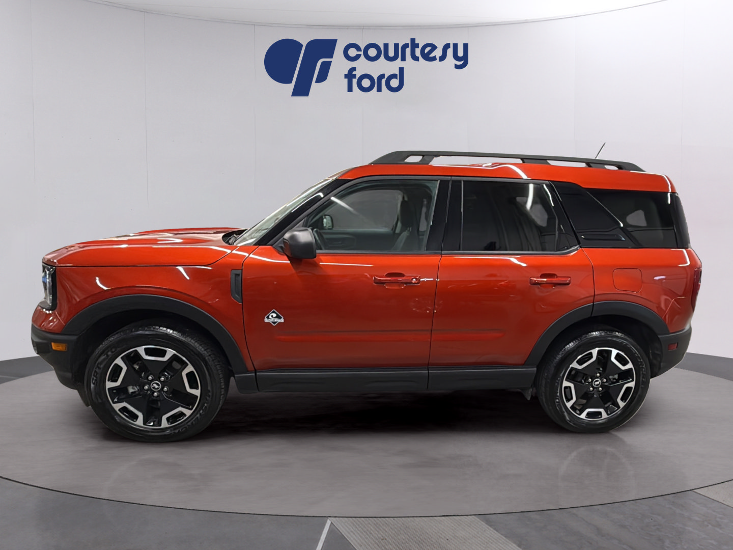 Certified 2023 Ford Bronco Sport Outer Banks AWD/4WD image 4
