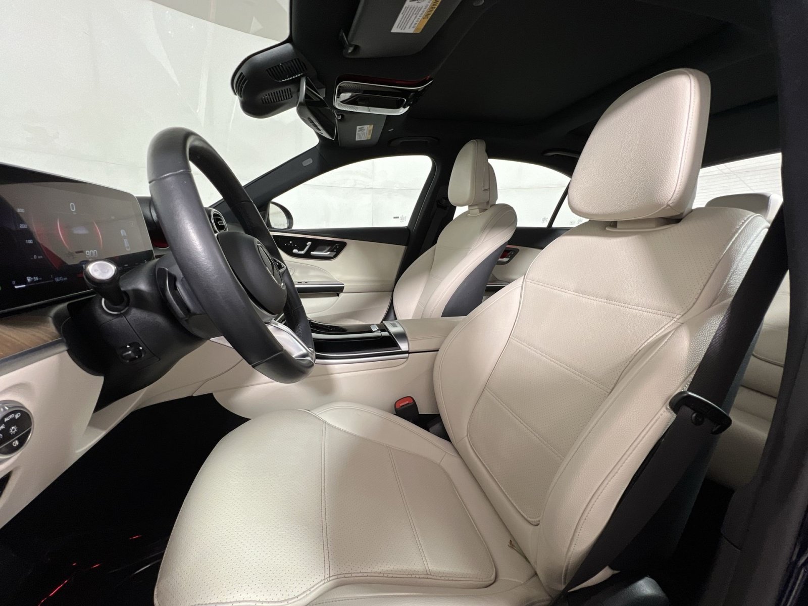 Used 2023 Mercedes-Benz C 300 4MATIC Sedan image 13