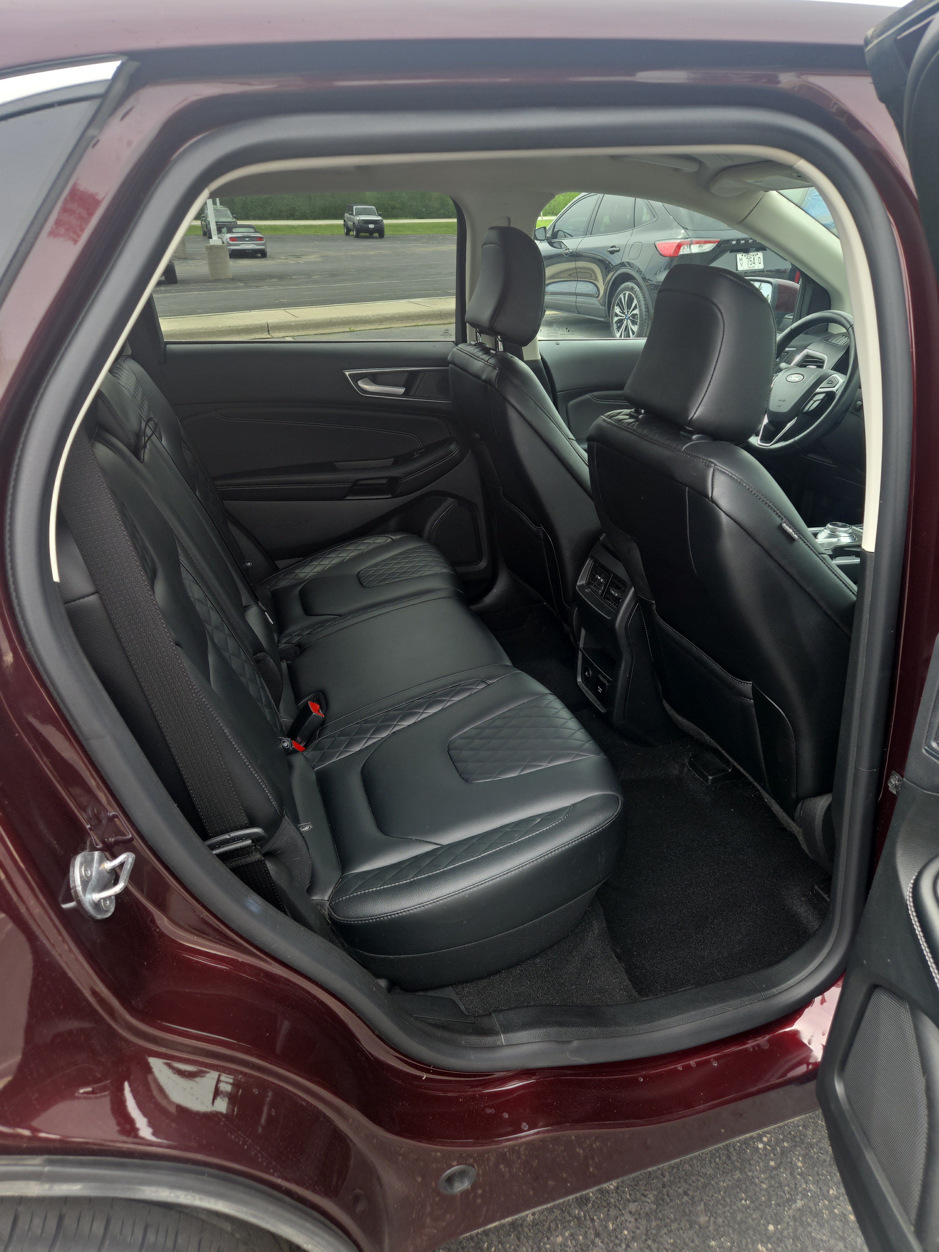 Certified 2023 Ford Edge Titanium AWD/4WD image 17