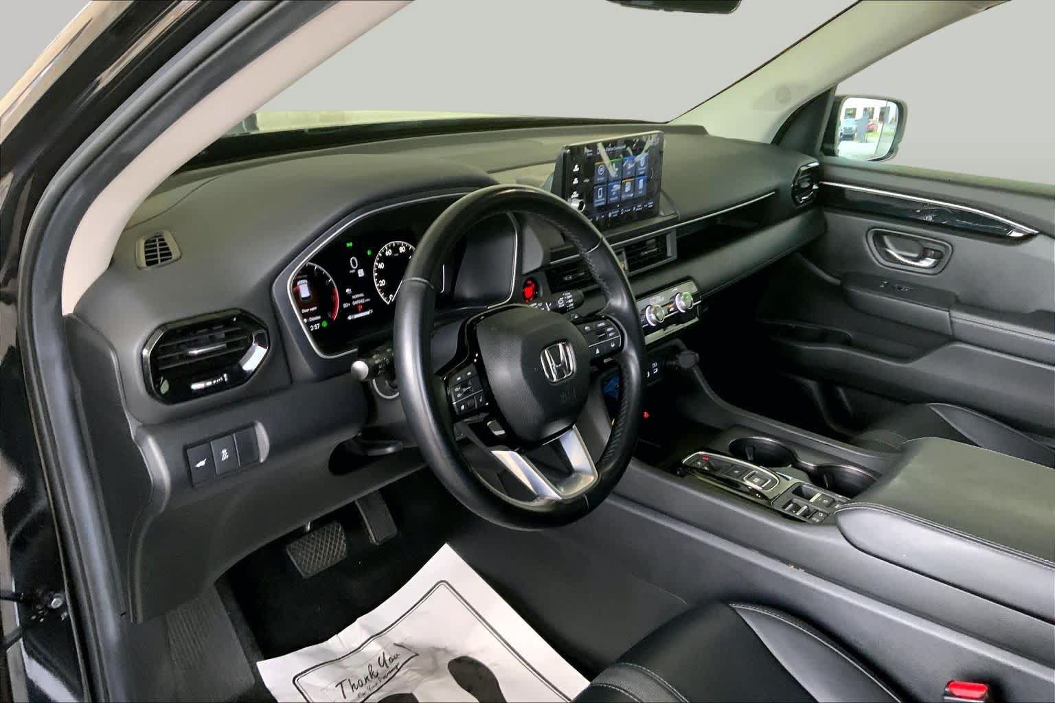 Used 2025 Honda Pilot EX-L image 17