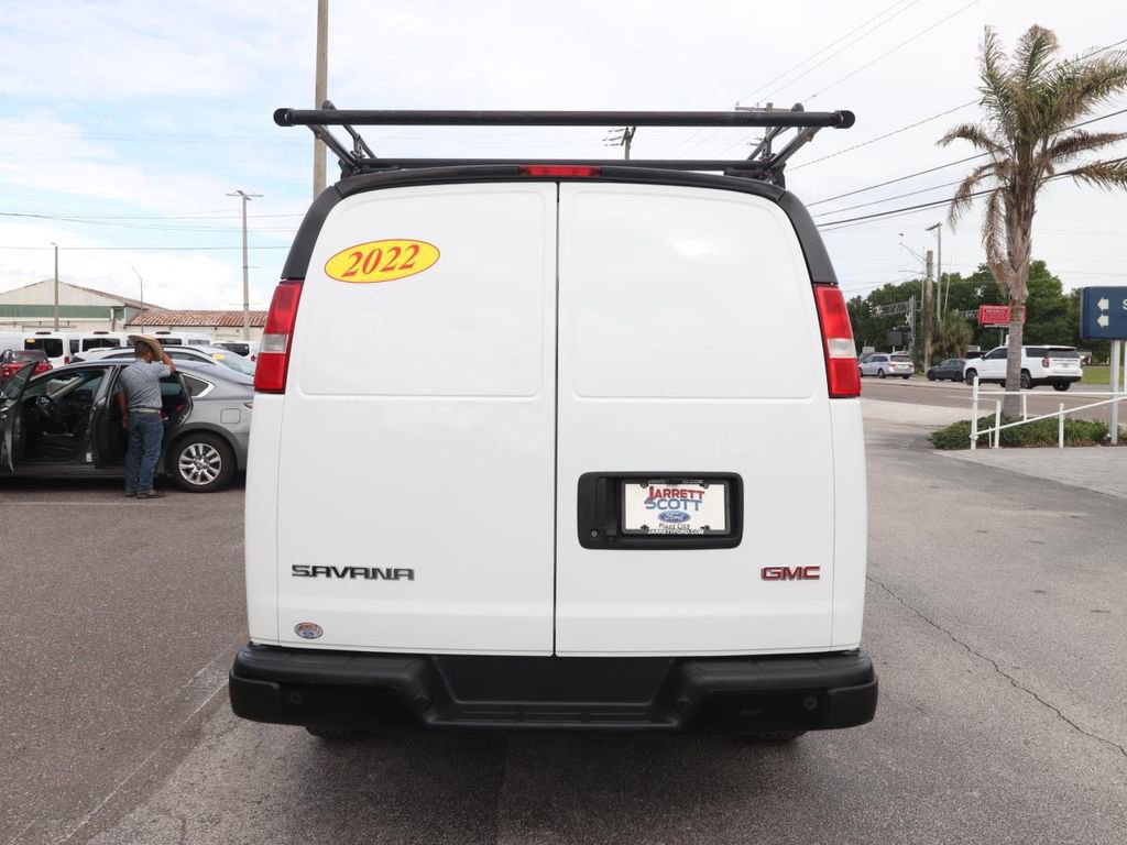Used 2022 Chevrolet Express 2500 w/ Driver Convenience Package image 10