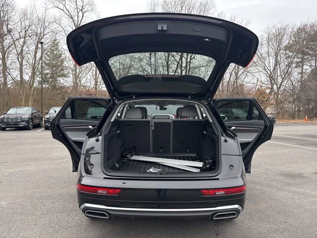 Used 2022 Audi Q5 2.0T Premium w/ Convenience Package image 27