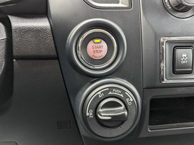Used 2023 Nissan Titan SV AWD/4WD image 20
