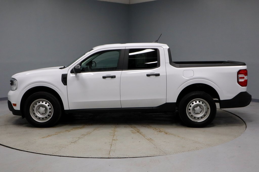 Certified 2024 Ford Maverick XL image 2
