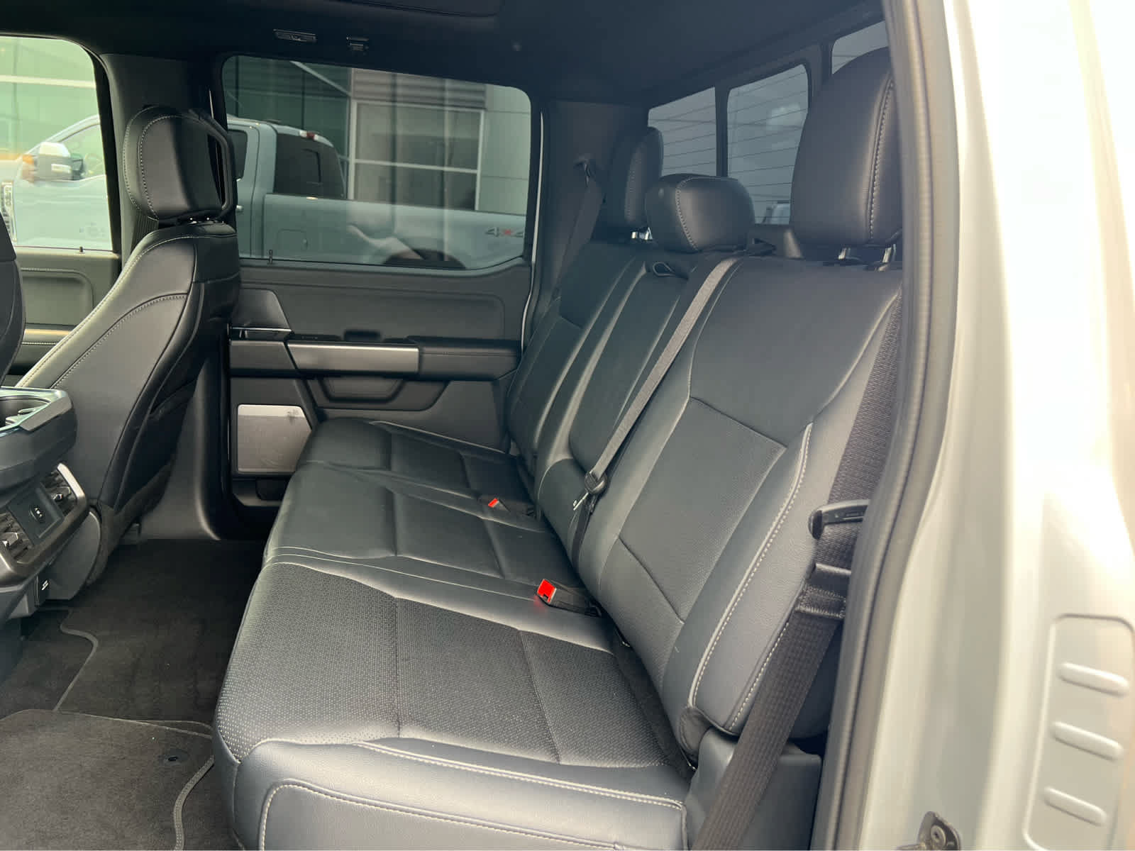 Certified 2025 Ford F150 Lariat AWD/4WD image 28