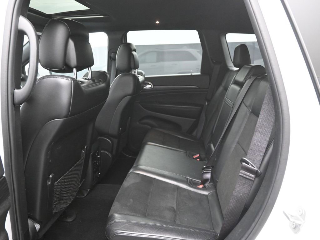 Used 2020 Jeep Grand Cherokee Altitude image 28