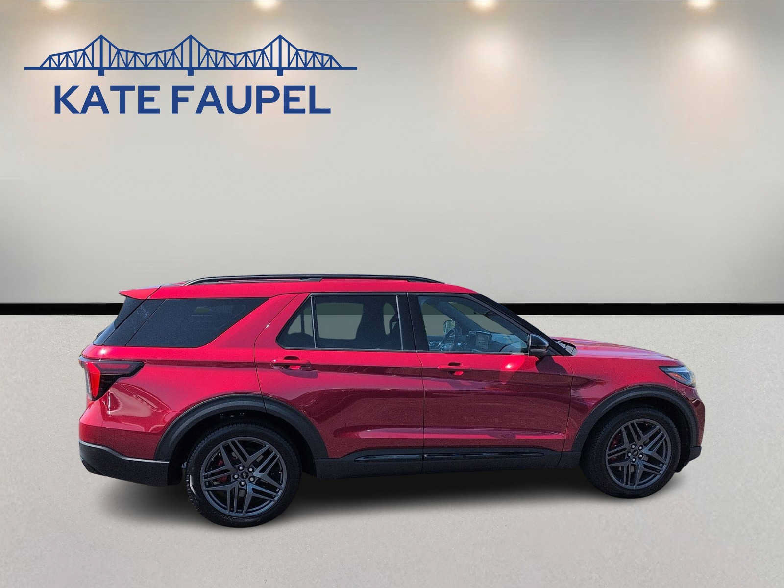 Certified 2025 Ford Explorer ST w/ Sun And Sound Package AWD/4WD image 8