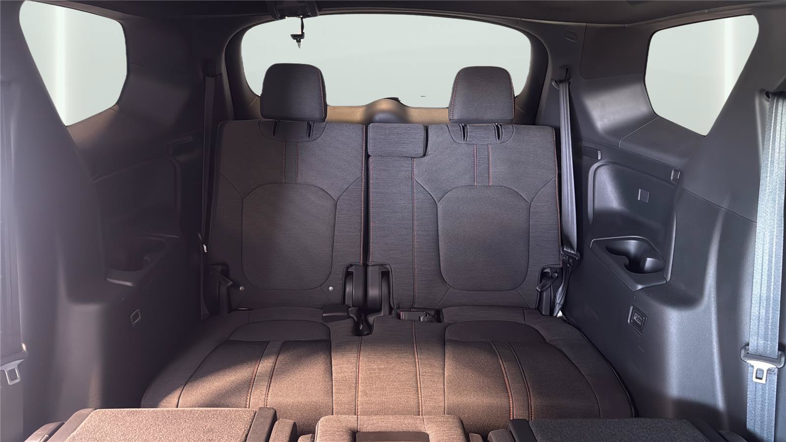 Used 2025 Honda Pilot Sport image 20