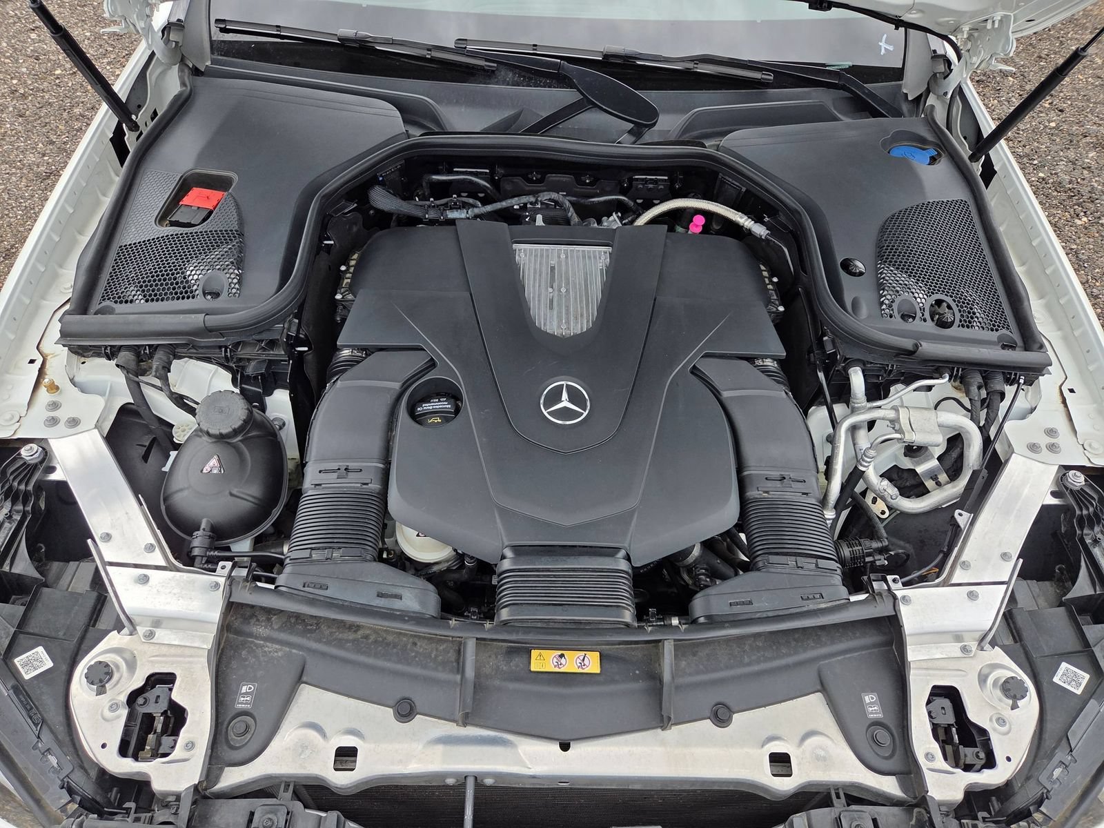 Used 2020 Mercedes-Benz E 450 4MATIC Wagon image 30