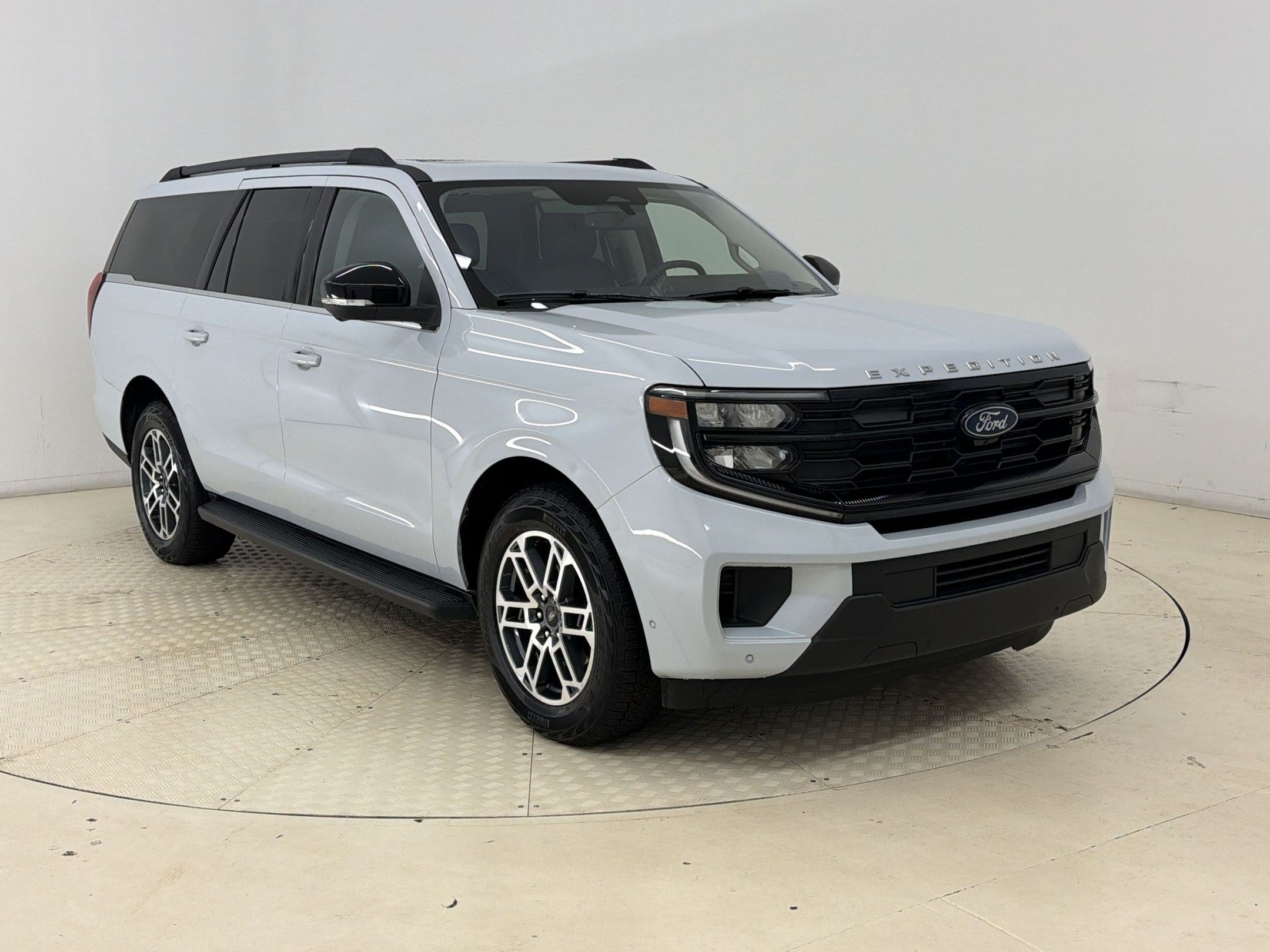 Certified 2025 Ford Expedition Max Active AWD/4WD image 7