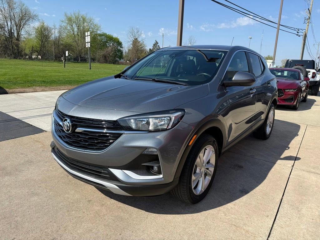 Used 2020 Buick Encore GX Preferred AWD/4WD image 2