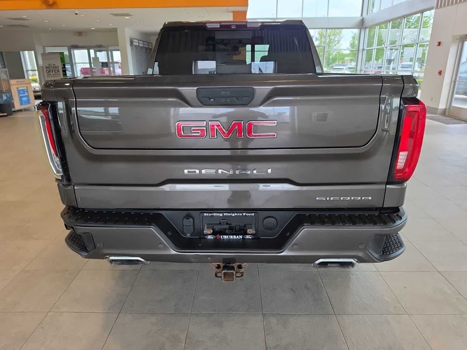 Used 2019 GMC Sierra 1500 Denali w/ Technology Package AWD/4WD image 9