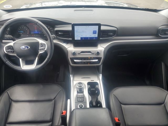 Certified 2023 Ford Explorer XLT w/ Equipment Group 202A AWD/4WD image 29