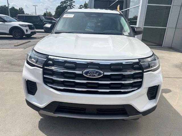 Certified 2026 Ford Explorer Active RWD image 2