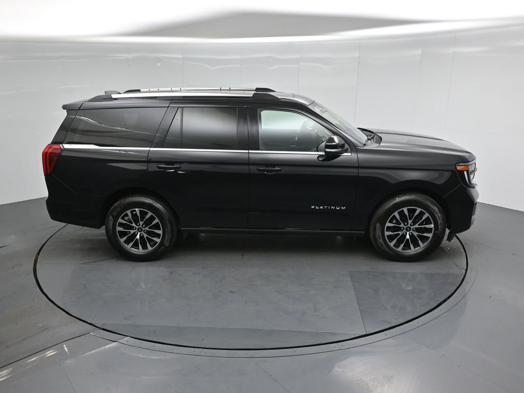 Certified 2025 Ford Expedition Platinum image 39