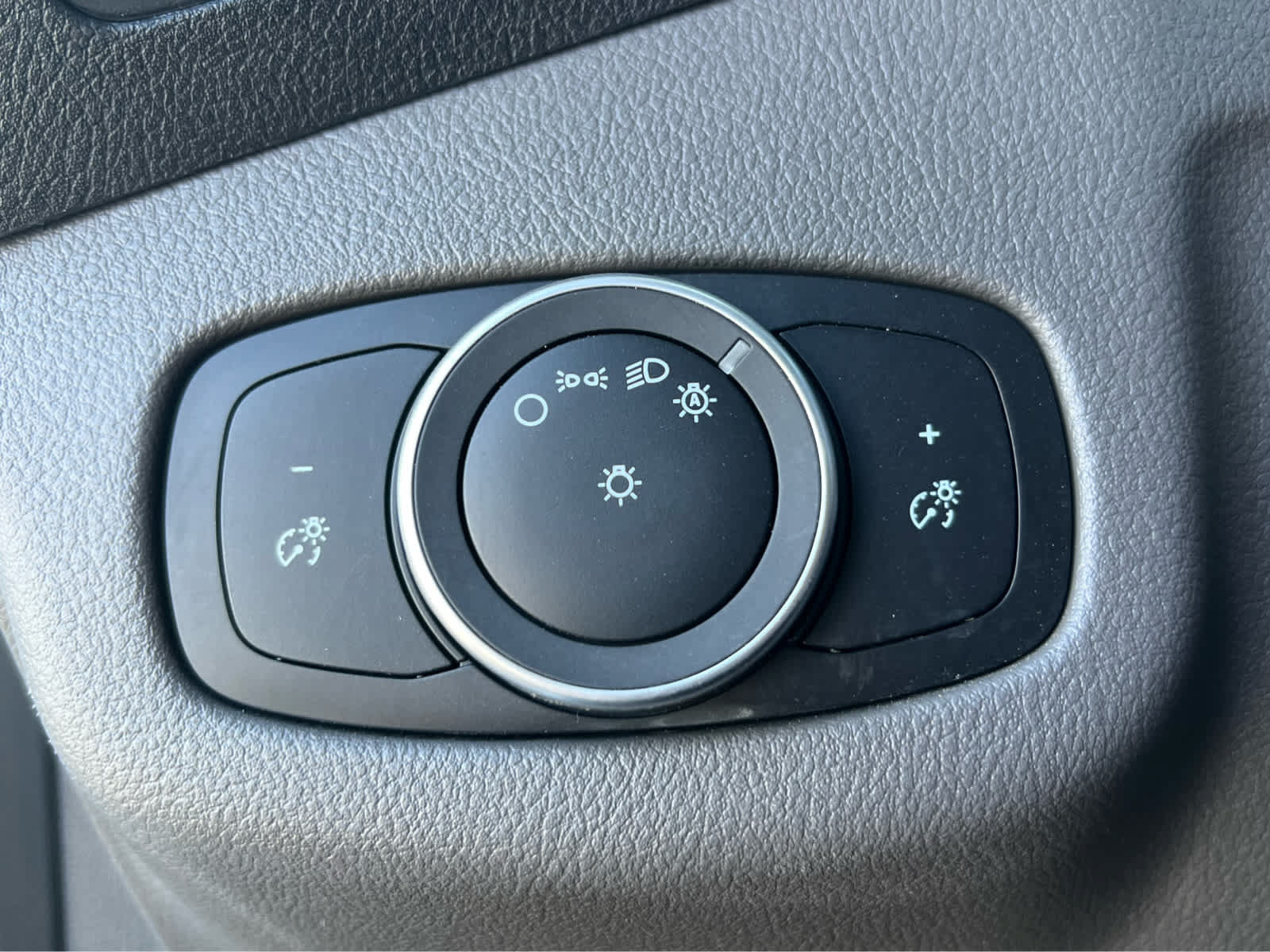 Certified 2021 Ford Transit Connect XL FWD image 29