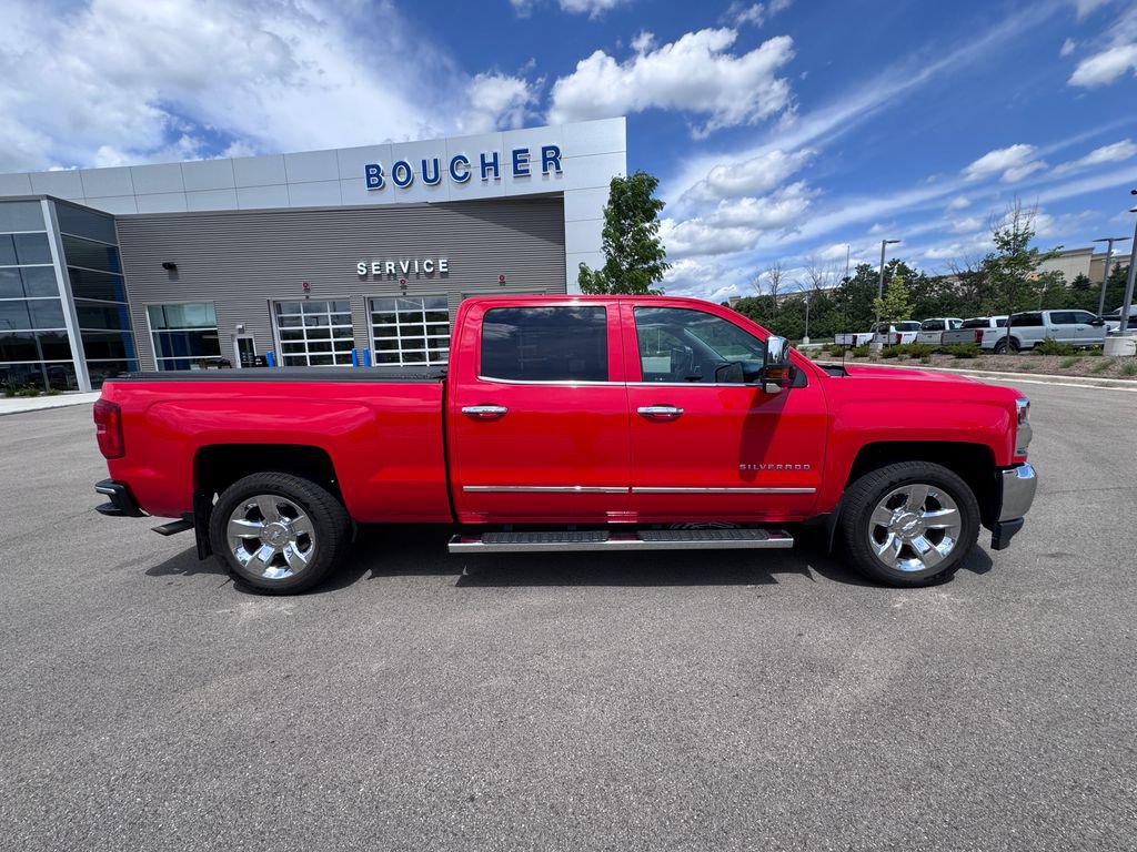 Used 2018 Chevrolet Silverado 1500 LTZ w/ Max Trailering Package AWD/4WD image 5