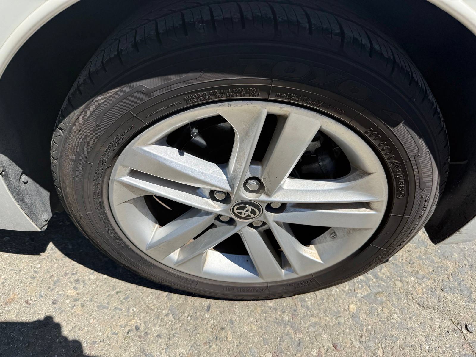 Used 2019 Toyota Corolla SE w/ SE Option Package FWD image 12