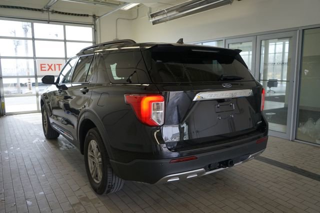 Certified 2023 Ford Explorer XLT w/ Equipment Group 202A image 11