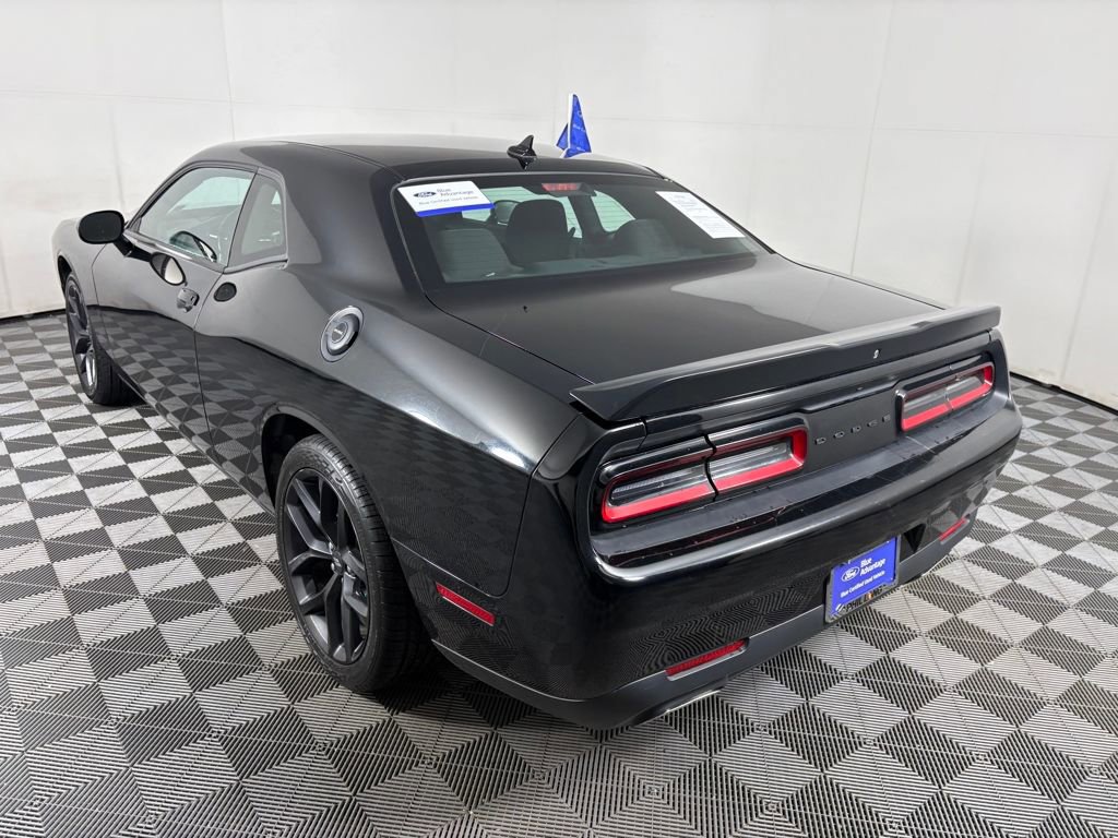 Used 2022 Dodge Challenger SXT w/ Blacktop Package image 3