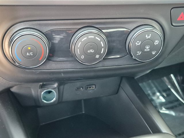 Used 2026 Chevrolet Trax LS FWD image 19