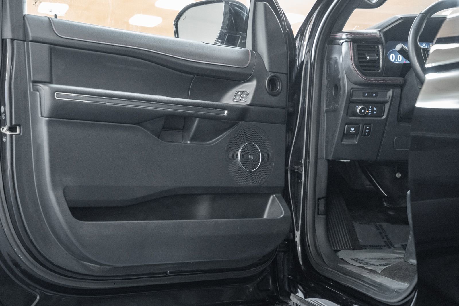 Certified 2022 Ford Expedition Max Limited image 48