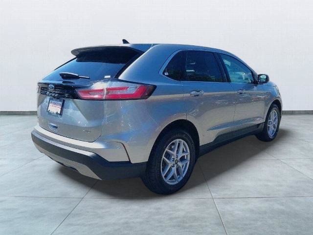 Certified 2024 Ford Edge SEL AWD/4WD image 7