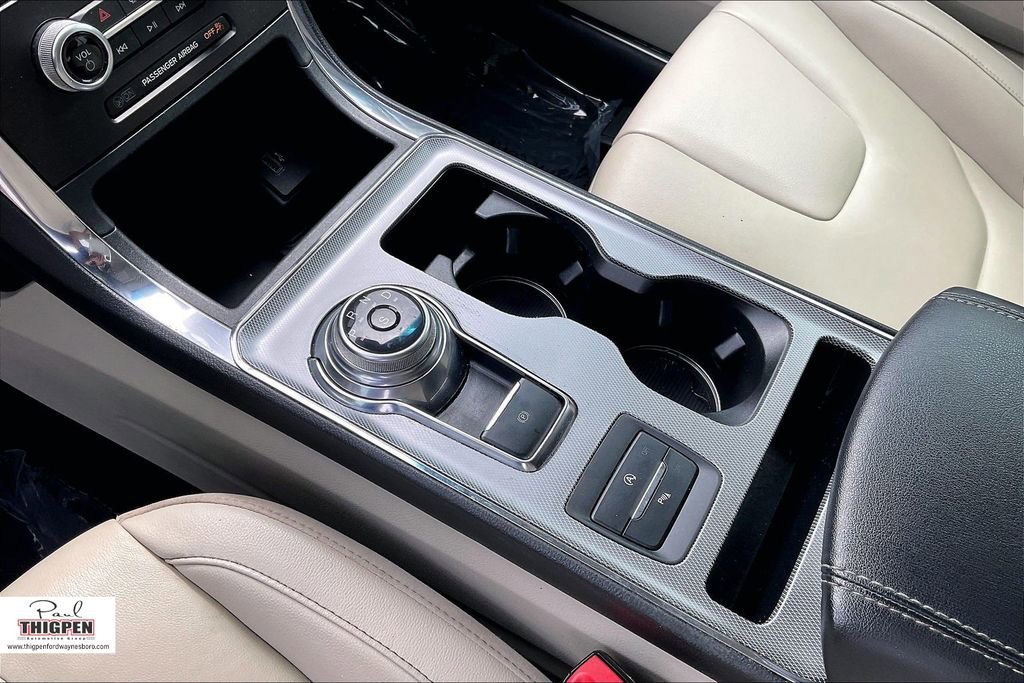 Certified 2021 Ford Edge Titanium FWD image 14