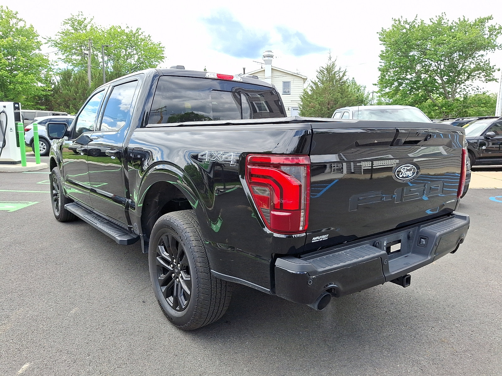 Certified 2025 Ford F150 Lariat w/ Equipment Group 501A Mid AWD/4WD image 7