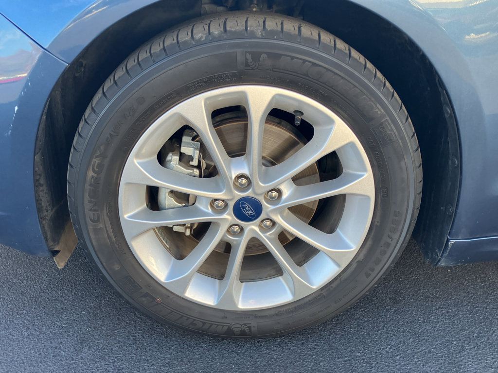 Certified 2019 Ford Fusion SE image 13