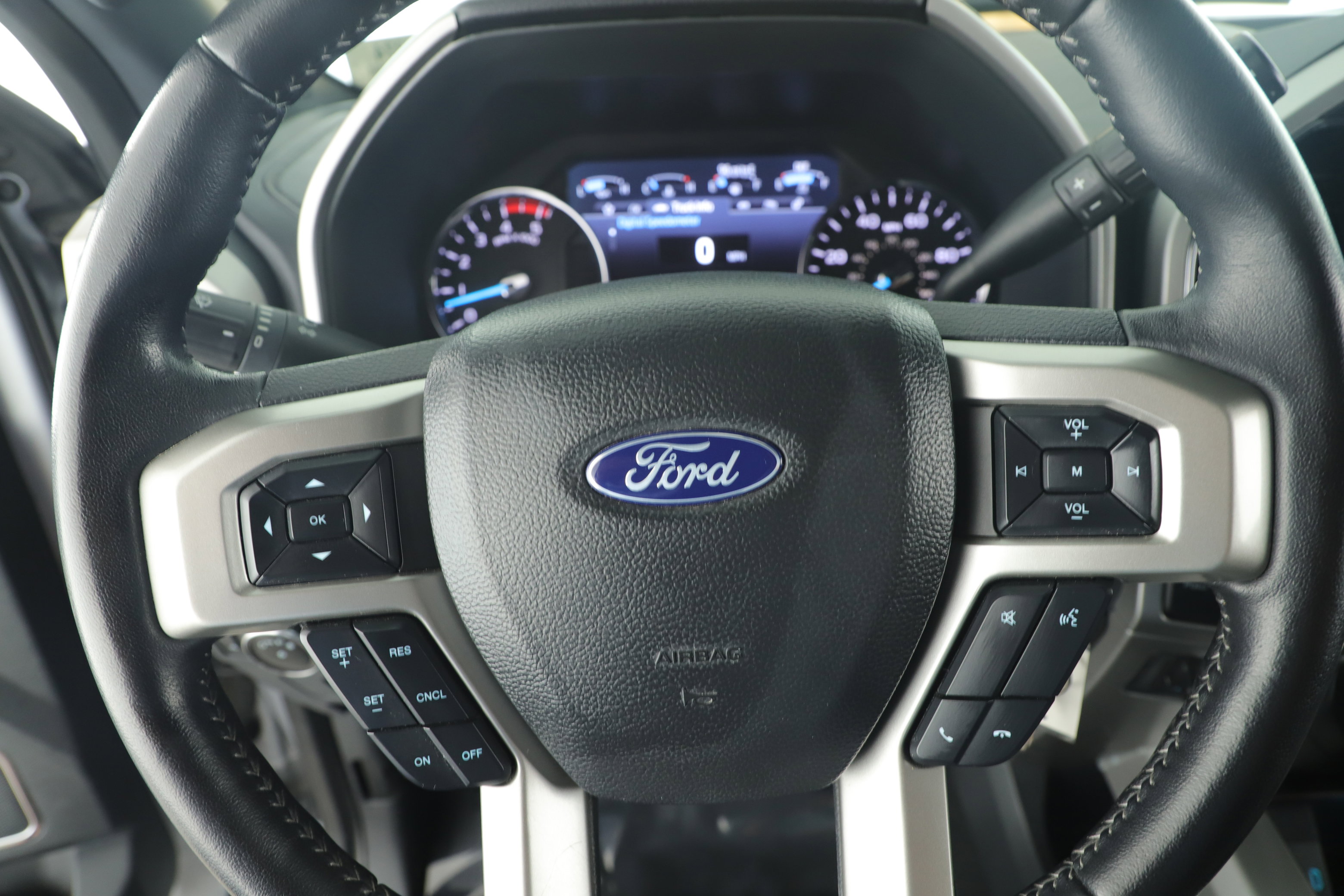 Certified 2022 Ford F250 Lariat image 19