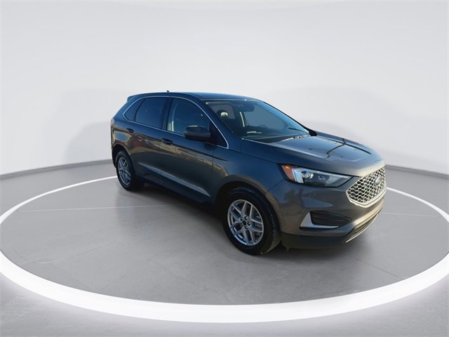 Certified 2023 Ford Edge SEL image 2