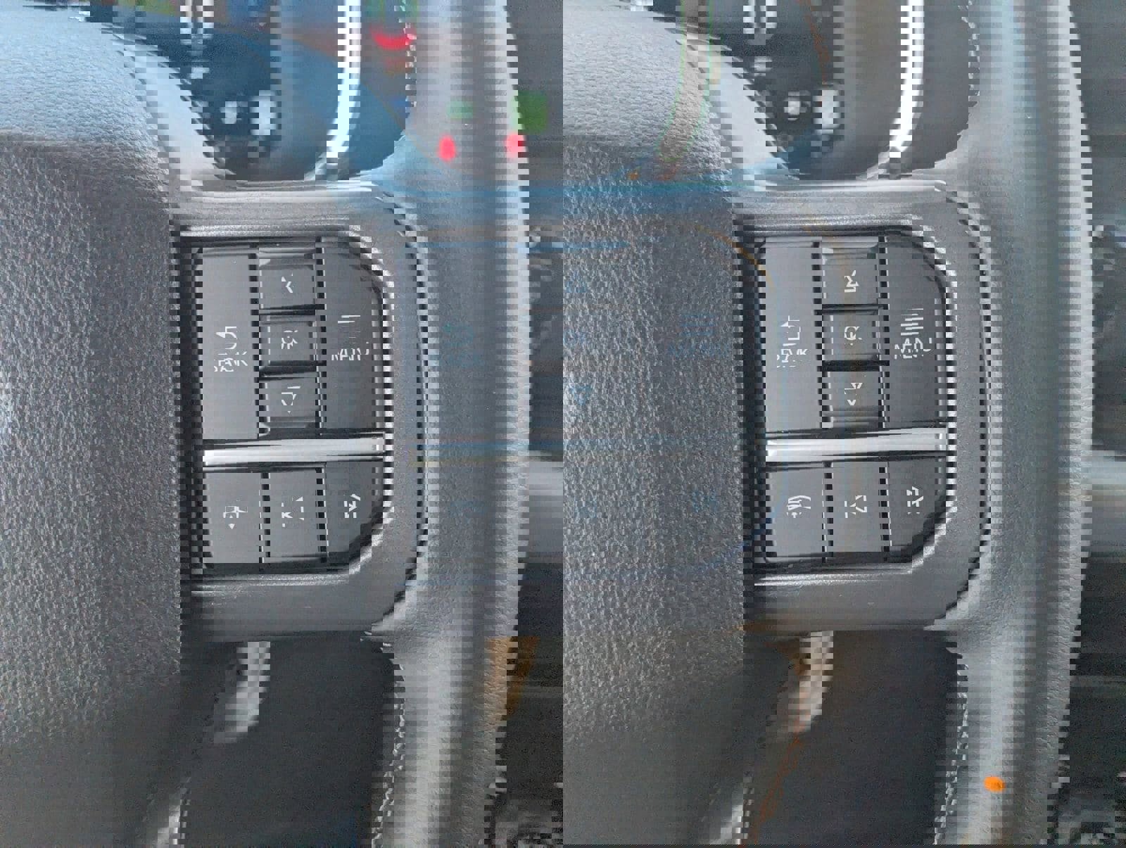 Certified 2025 Ford F150 Lariat w/ Equipment Group 501A Mid image 25