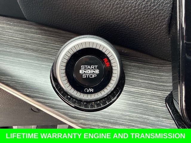 Used 2024 Jeep Wagoneer L Series II w/ Flexible Seating Group RWD image 30