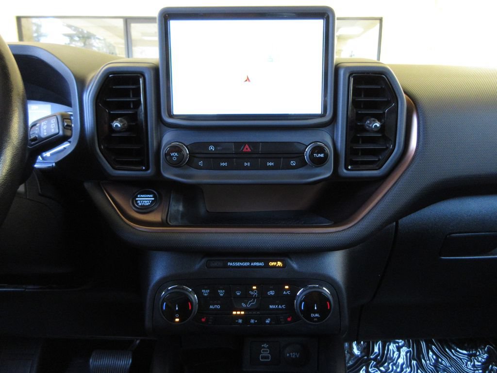 Certified 2023 Ford Bronco Sport Outer Banks w/ Tech Package AWD/4WD image 18