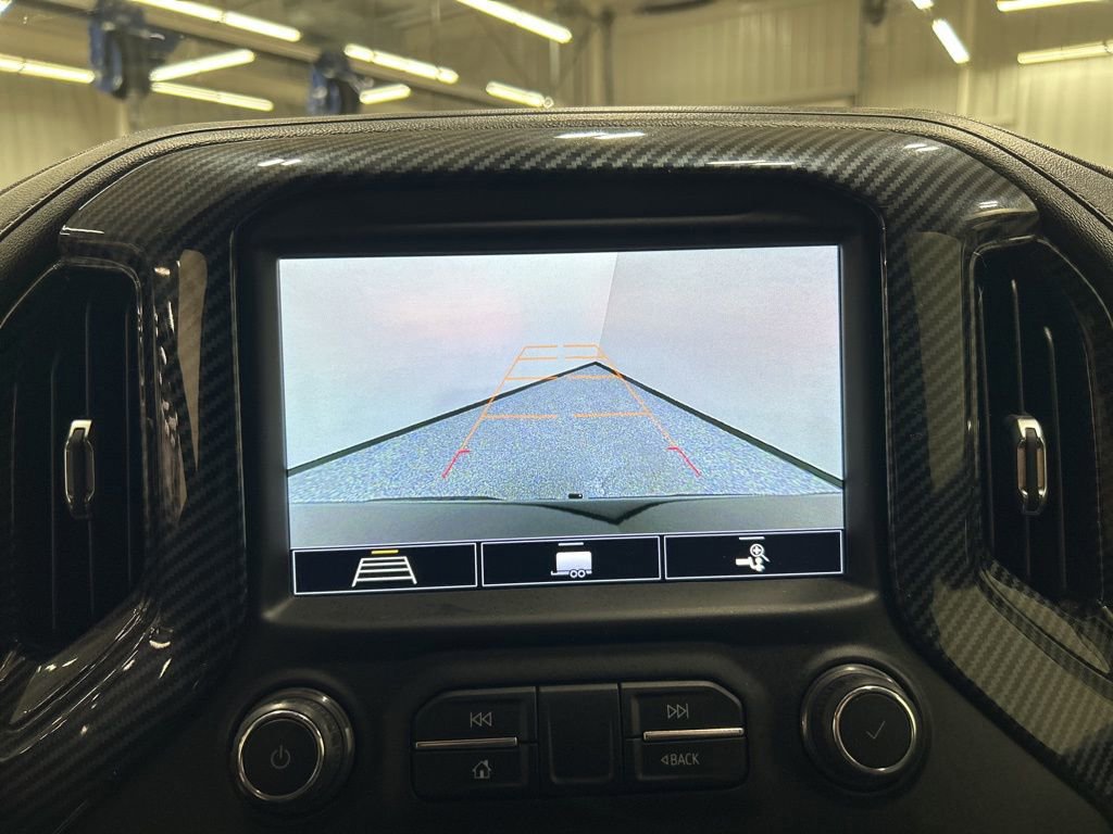 Used 2020 Chevrolet Silverado 1500 LT Trail Boss w/ Midnight Edition image 17