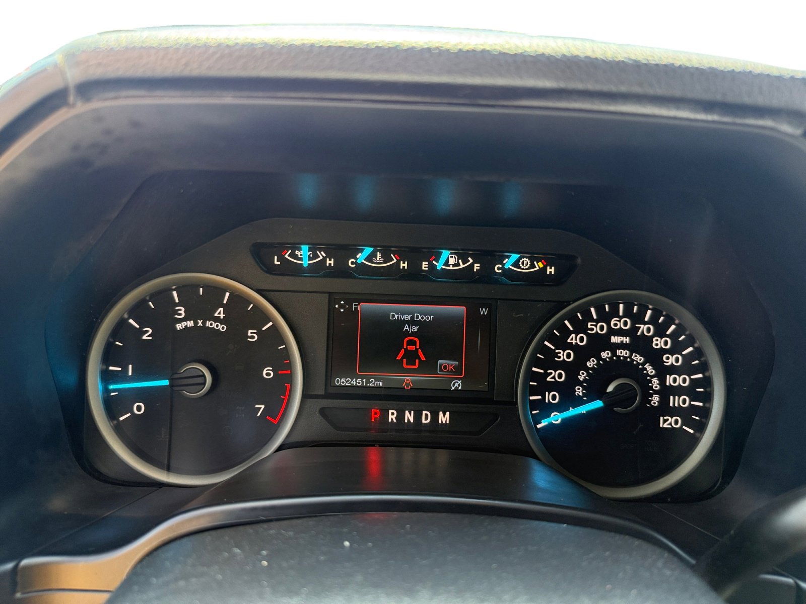 Certified 2019 Ford F150 XLT w/ Trailer Tow Package AWD/4WD image 11