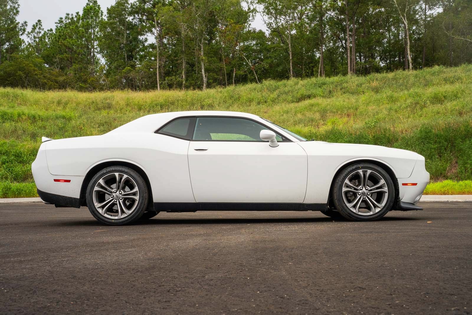 Used 2020 Dodge Challenger R/T RWD image 10