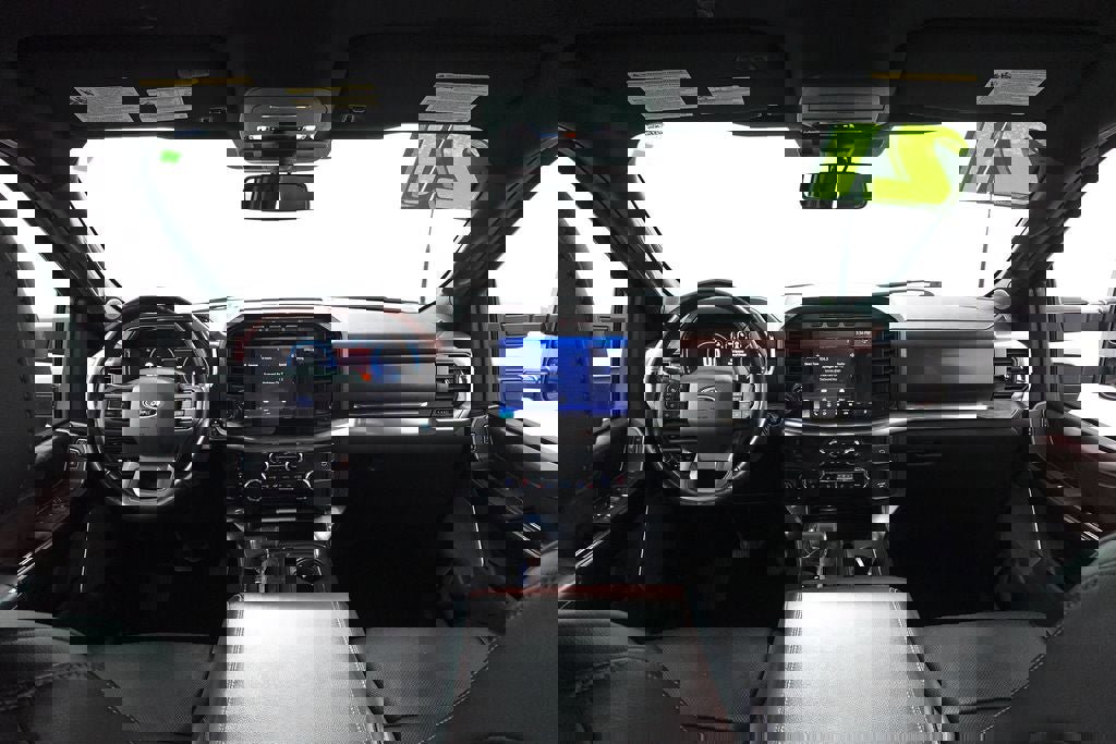 Certified 2021 Ford F150 Lariat w/ Equipment Group 502A High image 7